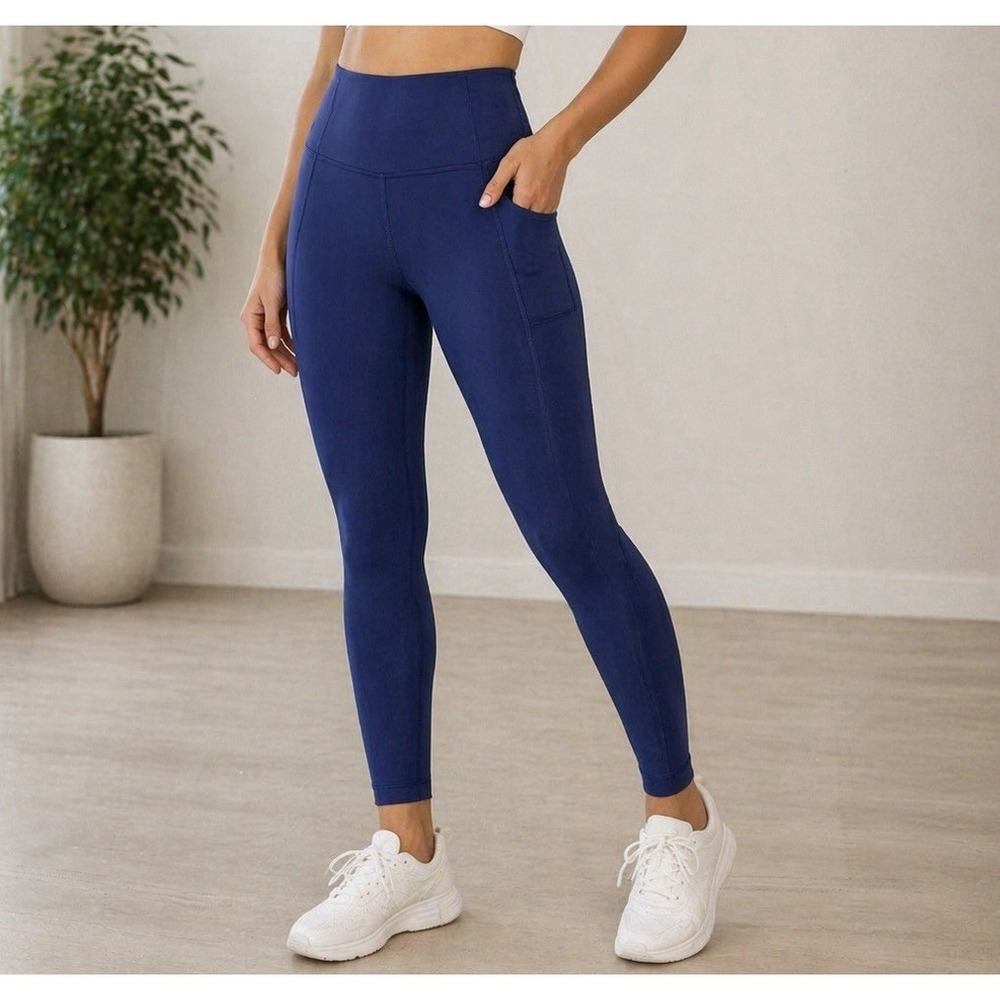 Victoria Secrets high-waisted leggings in a beautiful solid blue color Size M